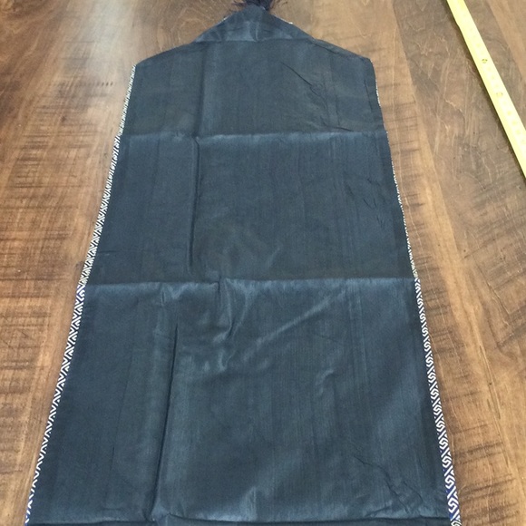 🆕 Table Runner Royal Blue NWT - Picture 8 of 8